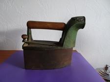 Altes Bügeleisen mit