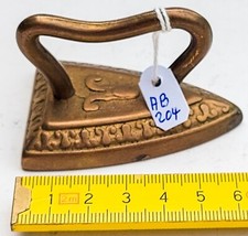 kleines Kinderbügeleisen